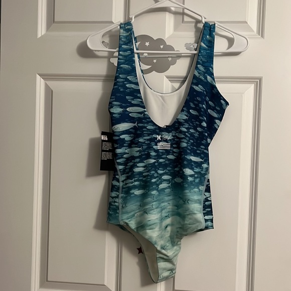 NWT CLARK 🐟UNDERWATER 🎣HURLEY 🐠 SWIMSUIT 🩱 BATHING SUIT 🫶🏼SMALL - Picture 8 of 12